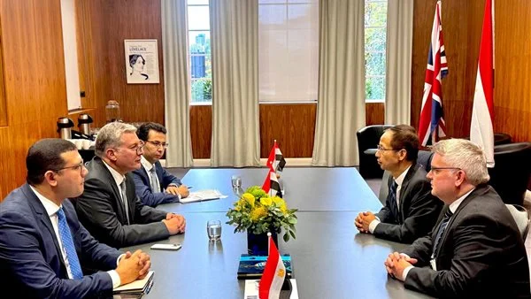 سينوك الصينية ترغب في الاستثمار في البحث عن البترول والغاز في مصر لأول مرة 2 208