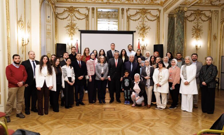 د. ايمن عاشور : مشاركة مصر في مؤتمر "Going Global" تعكس توجه الدولة نحو تدويل التعليم وتحديث منظومته 1 571226265 1365597228256441 7203535070110931628 n