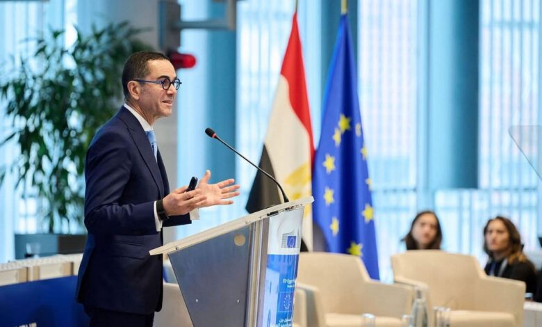 الخطيب : مصر تشهد طفرة غير مسبوقة في بنيتها التحتية باستثمارات بلغت أكثر 500 مليار دولار خلال العقد الماضي 1 FB IMG 1761151535586