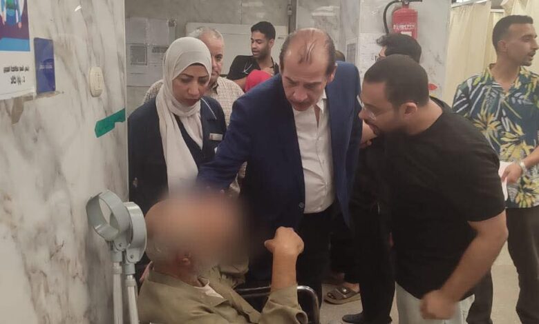 في جولة ليلية مفاجئة بحلوان العام.. نائب وزير الصحة يحيل مدير المستشفى ومدير الاستقبال والطوارئ والمدير المناوب ورئيس قسم الأشعة للتحقيق 1 FB IMG 1761297977227