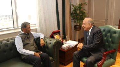 د. محمود عصمت : نستهدف الوصول بالطاقات المتجددة إلى 42% من إجمالي الطاقة المولدة في 2030، و65% عام 2040 6 FB IMG 1761820490212