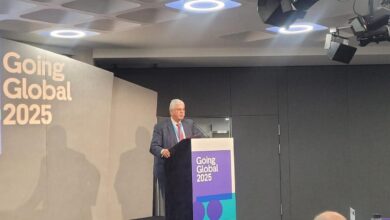 بمؤتمر "Going Global" في لندن: وزير التعليم العالي يطلق تقرير استراتيجي حول توسيع نطاق التعليم العالي الرقمي في مصر 6 FB IMG 1761823475271