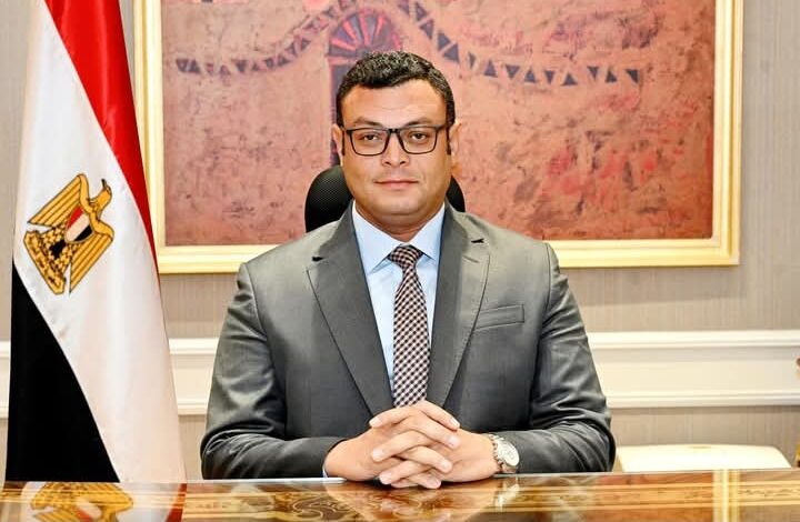 المهندس كريم بدوي يشهد توقيع اتفاقية إطارية للشراكة مع القطاع الخاص المصري في مشروعات تصنيع خام الفوسفات 1 Screenshot ٢٠٢٥١٠٠٦ ١٥٠٧٥٦