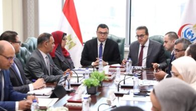 الصحة والإسكان : إنشاء مستشفى بالعالمين الجديدة تضم 196 سرير و30 جهاز غسيل كلوي و8 غرف عمليات 2 573973805 1389076996596050 1229552819680496122 n