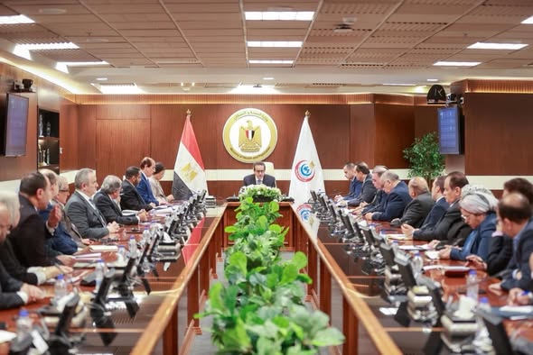 وزير الصحة يترأس الاجتماع الدوري لقيادات الوزارة ويشيد بنجاح المؤتمر العالمي للسكان والصحة والتنمية في نسخته الثالثة PHDC 1 586861758 1405194794984270 8532855623850032046 n