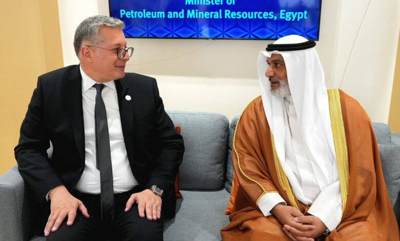 وزير البترول يبحث مع الأمين العام لـ "أوبك" تعزيز الشراكة الاستراتيجية بين مصر والمنظمة 1 FB IMG 1762344450325