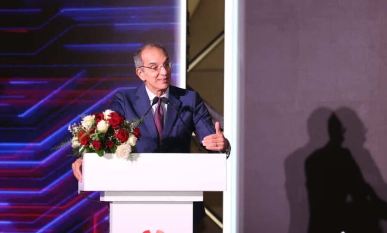 وزير الاتصالات يشهد احتفالية شركة هواوي العالمية بمناسبة مرور 25 عامًا على وجودها في مصر 1 FB IMG 1762543424744