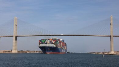 الفريق أسامة ربيع: "قناة السويس شهدت عبور سفينة الحاويات CMA CGM BENJAMIN FRANKLIN أكبر سفينة حاويات تعبر القناة منذ عامين" 6 FB IMG 1762614575875