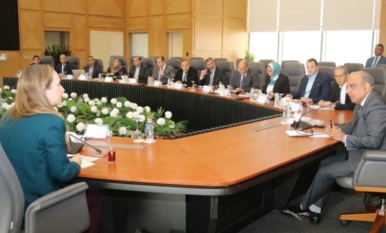 وزير الكهرباء لوفد البنك الدولي : مصر تواصل العمل لتصبح مركزاً إقليمياً للطاقة 1 FB IMG 1763108690268