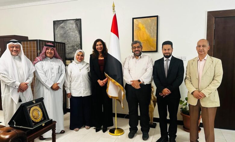 السفيرة المصرية في البحرين تبحث آفاق التعاون مع الاتحاد العربي للإعلام السياحي 1 FB IMG 1763480961580