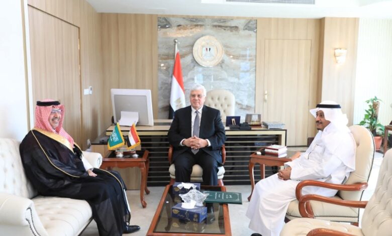 وزير التعليم العالي يبحث سبل تعزيز التعاون مع السفير السعودي بالقاهرة 1 FB IMG 1763543135434