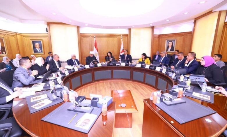 في اجتماع برئاسة وزيرة التضامن.. حجم الودائع ببنك ناصر الاجتماعي بلغ ٢٤.٦ مليار جنيه بمعدل زيادة قدرها ٣٤% 1 FB IMG 1763552382182