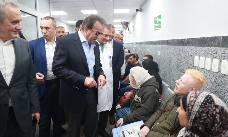 وزير الصحة يفتتح تطوير أقسام الطوارئ والعيادات الخارجية بمستشفى المطرية التعليمي والمعهد القومي للكلى والمسالك 1 FB IMG 1763810508613