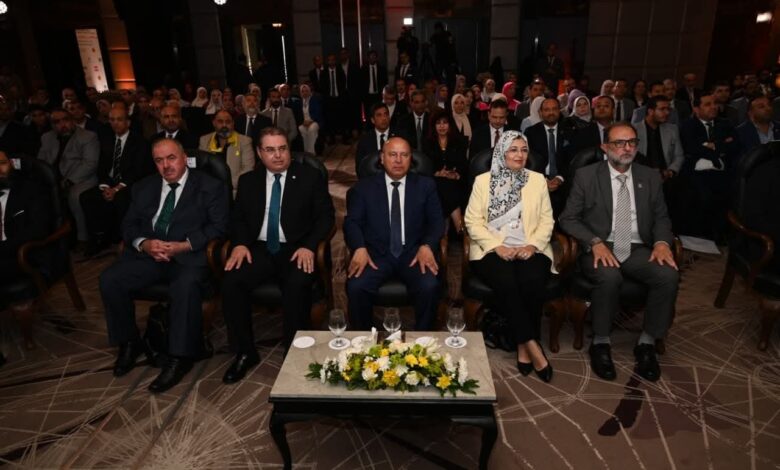 الفريق كامل الوزير يشهد انطلاق فعاليات احتفالية اليوم العالمي للمواصفات ويسلم جوائز للشركات الناجحة في مجالات المواصفات والجودة 1 FB IMG 1764063419636