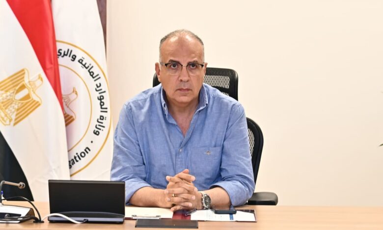 سويلم للجنة تنظيم إيراد نهر النيل : رفع الكفاءة التصريفية لخور وقناة توشكى للتعامل مع أي طوارئ مائية وإزالة التعديات على مجرى النيل وتطهير الترع 1 IMG 20251113 WA0036