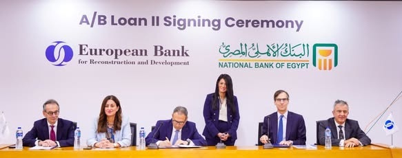 راينا المشاط تشهد توقيع اتفاقية تمويل بين البنك الأوروبي لإعادة الإعمار والتنمية والبنك الأهلي المصري بـ 100 مليون دولار لدعم المشروعات الصغيرة والمتوسطة ومتناهية الصغر 1 365