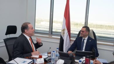 وزير الاستثمار والتجارة الخارجية يبحث مع وفد "بلومبرج جرين" الأمريكية إنشاء مركز إقليمي للأمن الغذائي وتوطين تكنولوجيا الحفظ الزراعي بمصر 5 595389108 1419955210174895 589388471001370994 n