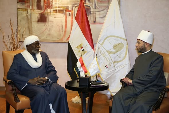 وزير الأوقاف يلتقي مفتي تشاد على هامش مؤتمر الإفتاء الدولي 1 600888763 1428135456023537 8716667394895816563 n