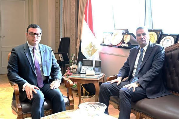 وزير الإسكان يستقبل محافظ أسوان لبحث ملفات العمل المشترك 1 603879287 1437285411775208 1051312250185076681 n