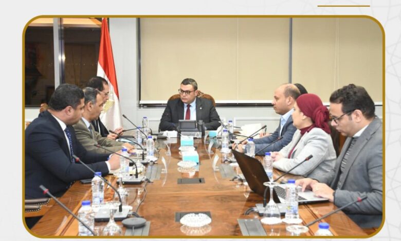 وزير الإسكان يتابع مع "الشركة الوطنية للطرق" ملفات العمل المشترك وأوجه التعاون 1 605166134 1225752943019899 28693977087924171 n