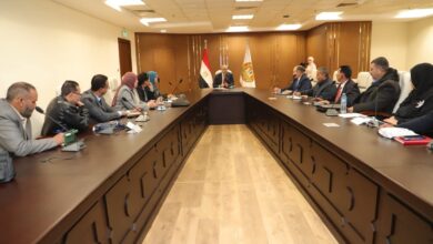 وزير العمل يجتمع بمتابعي الأحكام لاستعراض سير تنفيذ المحاضر وتذليل التحديات 5 FB IMG 1764845793198