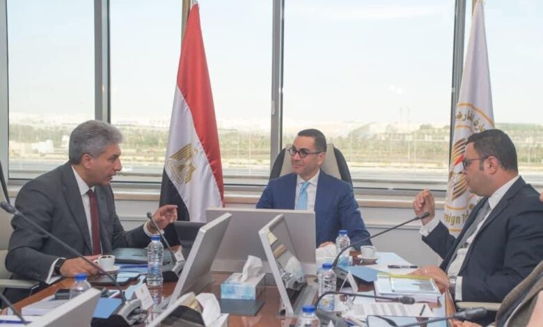 3 وزراء أجتمعوا لمناقشة آليات تعزيز الاستثمار في قطاع السياحة 1 FB IMG 1765275026618