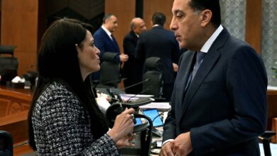 د. رانيا النشاط : انخفاض أسعار مجموعة الخضروات بنسبة 15.81%، ومجموعة الطعام بنسبة 3.02% من أسباب تراجع التضخم 4 FB IMG 1765370957892