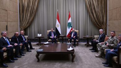 رئيس مجلس وزراء الجمهورية اللبنانية يستقبل الدكتور مصطفى مدبولي بمطار رفيق الحريري الدولي 6 FB IMG 1766079789859