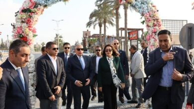 وزيرة التنمية المحلية ومحافظ الإسماعيلية يفتتحان ميدان "الإسماعيلية" ومجمع المحال التجارية بنادي وشاطئ الفيروز والمرحلة الأولى من أعمال تطوير طريق البلاجات السياحي 5 FB IMG 1766677161210