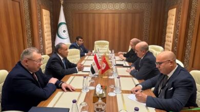 وزير الخارجية يلتقي مع نظيره التونسي على هامش الدورة الاستثنائية لمجلس وزراء منظمة التعاون الإسلامي بجدة 3 613304400 1448567003980382 5956059698321559401 n