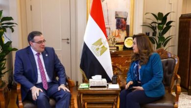 وزيرة التنمية المحلية تبحث مع رئيس الجهاز المركزي للتنظيم والإدارة تحديث الهياكل التنظيمية 3 615216194 1449345260569223 6101038110356583645 n