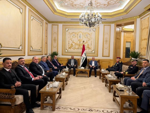 بحضور وزير العدل المصري .. سفير العراق يستقبل وفد وزارة الداخلية خلال زيارته القاهرة لتعزيز التعاون القضائي 1 615224266 843168308347522 665595574905566028 n