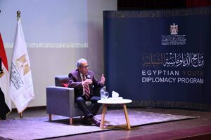 وزير الشباب والرياضة يشهد محاضرة عمرو موسى، الأمين العام الأسبق لجامعة الدول العربية ووزير الخارجية الأسبق 2 619482966 1462136059290143 8199236762948928732 n