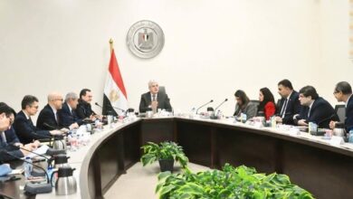 وزير التعليم العالي والسفير الفرنسي يتابعان مستجدات مشروع الحرم الجامعي الجديد للجامعة الفرنسية في مصر 2 621209105 1461021939401555 5393036995175982453 n