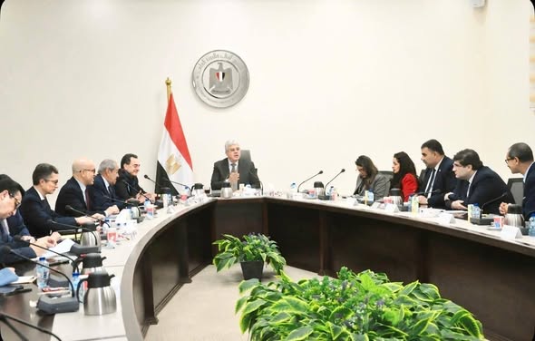 وزير التعليم العالي والسفير الفرنسي يتابعان مستجدات مشروع الحرم الجامعي الجديد للجامعة الفرنسية في مصر 1 621209105 1461021939401555 5393036995175982453 n