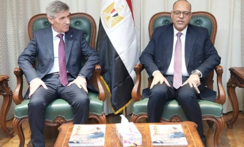وزير العمل يستقبل وفد نقابة العاملين بالبترول بتركيا لتعزيز التعاون والتواصل النقابي 1 FB IMG 1767881050006