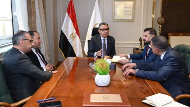 د. شريف فاروق وزير التموين والتجارة الداخلية يلتقي بعدد من السادة أعضاء مجلسي النواب والشيوخ 3 FB IMG 1768929711682