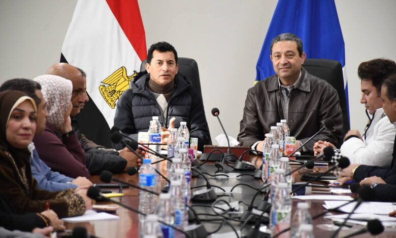 في مستهل زيارته للمحافظة.. وزير الشباب والرياضة ومحافظ دمياط يعقدان لقاءً موسعاً مع أعضاء مجلسي النواب والشيوخ لبحث الملفات المتعلقة بقطاعي الشباب والرياضة 1 FB IMG 1769509666833