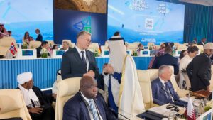 على هامش مؤتمر التعدين بالرياض وبمشاركة 100 دولة حول العالم… وزير البترول والثروة المعدنية يشارك في المائدة المستديرة لوزراء التعدين 2 IMG 20260113 WA0016