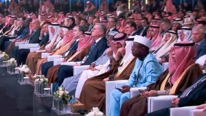 وزير البترول والثروة المعدنية يشارك في افتتاح مؤتمر التعدين الدولي بالرياض 3 IMG 20260114 WA0012