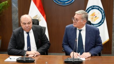 وزيرا البترول و الطيران يجتمعان لتنسيق الجهود في مشروع وقود الطيران المستدام 5 IMG 20260115 WA0045