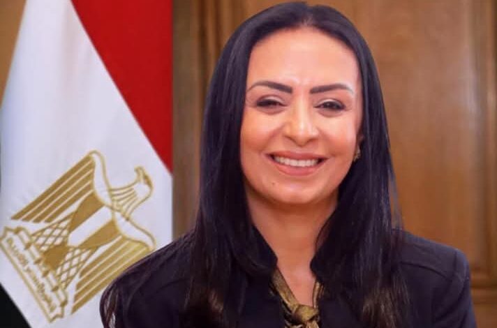 وزيرة التضامن الاجتماعي تصدر قرارًا بتكليف الدفعة 106 من خريجي الجامعات لأداء الخدمة العامة لمدة عام 1 Screenshot ٢٠٢٦٠١٠٣ ١٢٣٨٢١