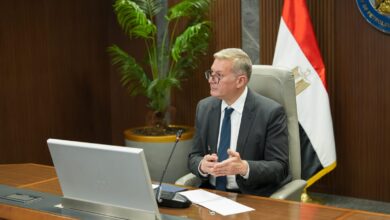 وزير البترول والثروة المعدنية يعقد اجتماعاً مع مجلس إدارة هيئة الثروة المعدنية والصناعات التعدينية. 6 2