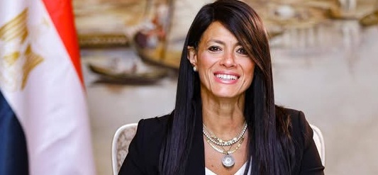 باللغتين العربية والإنجليزية وتعزيزًا لمبادئ الشفافية والإفصاح .. وزارة التخطيط والتنمية الاقتصادية والتعاون الدولي تُطلق تقريرها السنوي لعام 2025 1 584