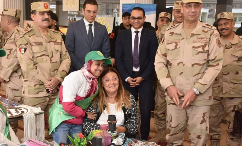 "القومي للأشخاص ذوي الإعاقة" و"الدفاع الشعبي والعسكري" يفتتحان أول معرض للمشغولات والمنتجات اليدوية 1 FB IMG 1770396549805