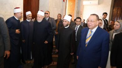 إنفاذًا للتوجيهات الرئاسية: وزير الأوقاف ومحافظ القاهرة ورئيس مجلس أمناء مؤسسة مودة يفتتحون مسجد ومقام السيدة عائشة النبوية رضي الله عنها بعد تطويره 4 FB IMG 1770623682524