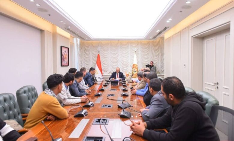 تنفيذًا لتوجيهات الرئيس بتعزيز علاقات العمل.. وزير العمل يقود مفاوضة جماعية ناجحة.. وينهي إضراب عمال شركة جيد تكستايل إيجيبت بالعاشر من رمضان 1 FB IMG 1770715967505
