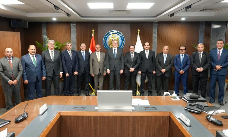 وزير البترول والثروة المعدنية يشيد بنتائج أعمال شركة خدمات البترول البحرية لعام 2025 1 IMG 20260223 WA0022