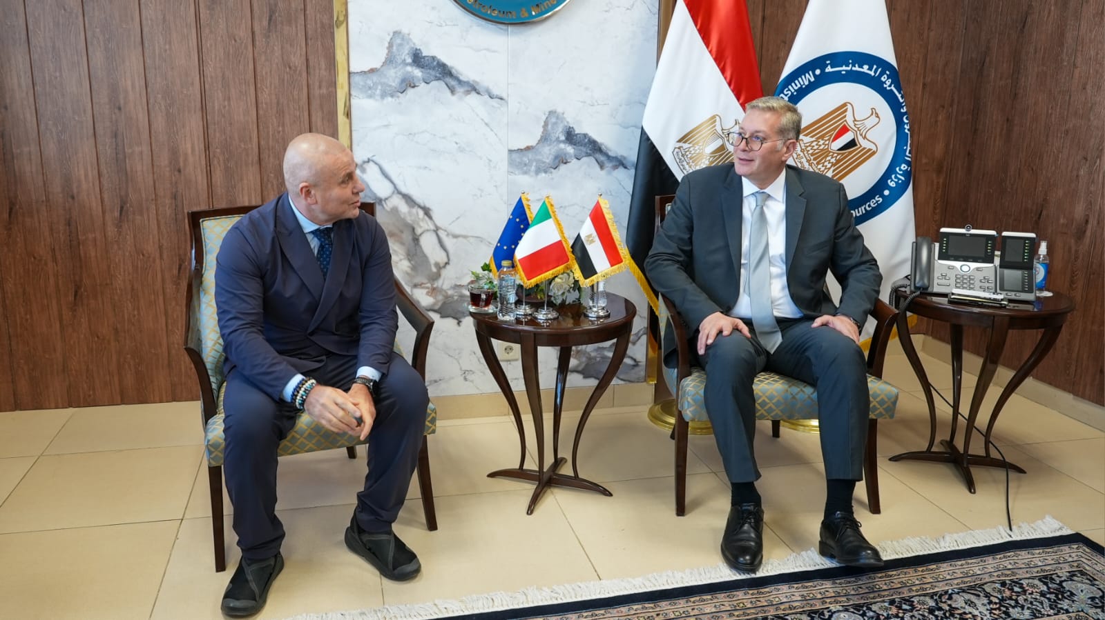 وزير البترول والثروة المعدنية يبحث مع سفير إيطاليا التعاون في مشروعات البترول والغاز 3 c2f976ef acb5 49a8 92ed 5423c8dae360