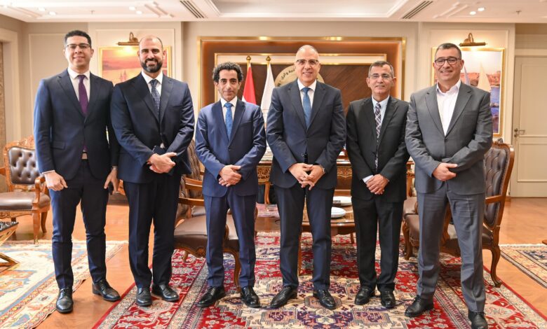 وزير الري يلتقى مدير إدارة مصادر المياه بمنظمة التعاون الاسلامي 1 d15cf66e 04f2 493f afd6 f702228c3602